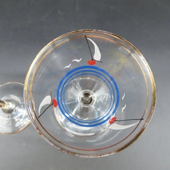 Hand painted Vintage Glass Martini Cocktail Set Italian Sailboats Gold Trim - Picture 8 of 10